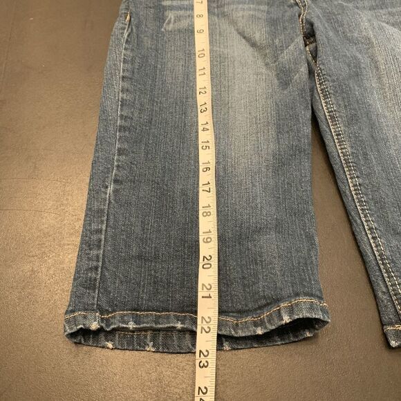 Democracy Women's Mid Rise Flap Pockets Bermuda Denim Shorts Dark Wash Size 12 - Picture 9 of 10